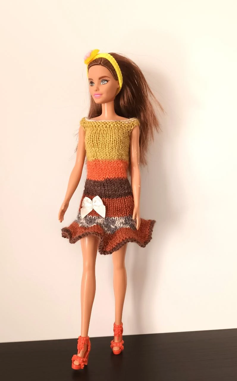 Robe pour poupée Barbie